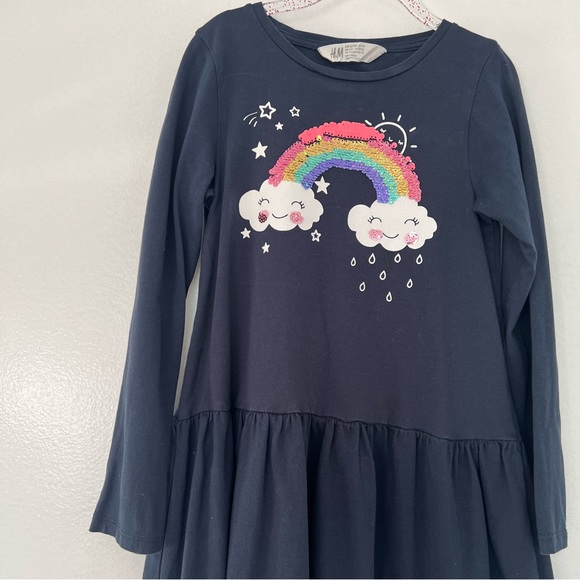 H&M Dress with Sequins 6-8Y - Picture 10 of 16